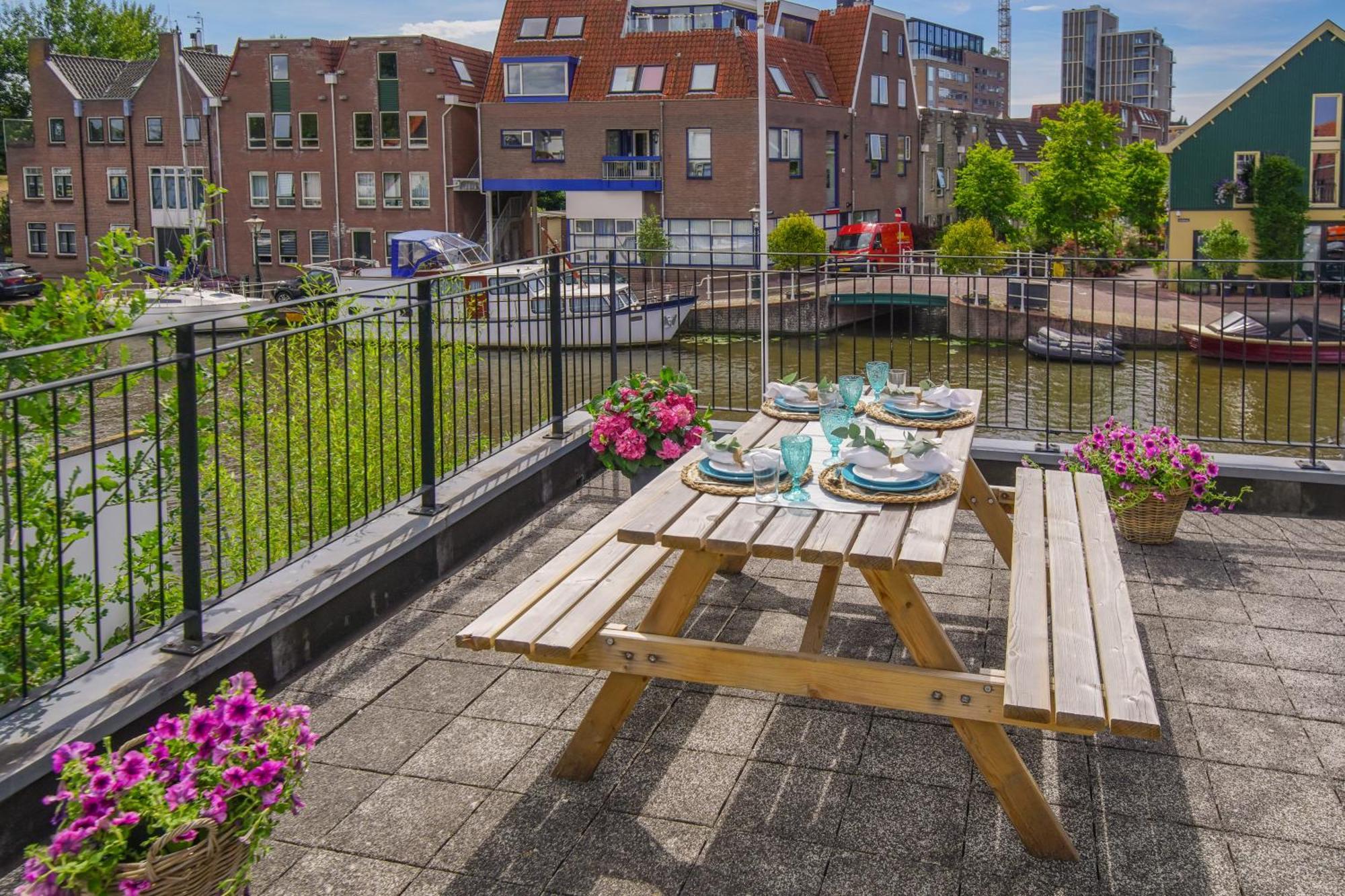 2L De Volharding Leiden Exterior foto